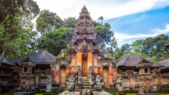 Ubud monkey village sacred templos timers itinerary mejores bosque sagrado puente dragón monos